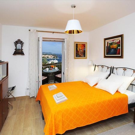 Nika Family Apartments Дубровник Екстериор снимка