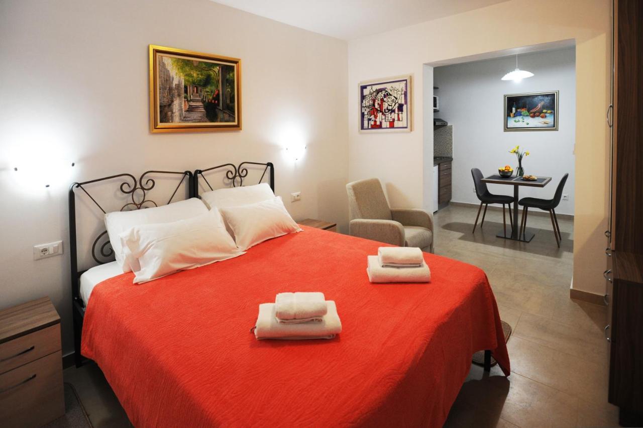 Nika Family Apartments Дубровник Екстериор снимка